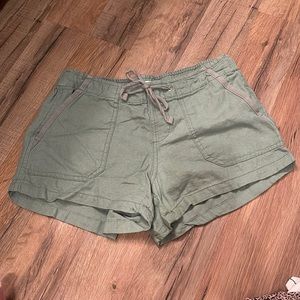 Women’s Altar’d State shorts